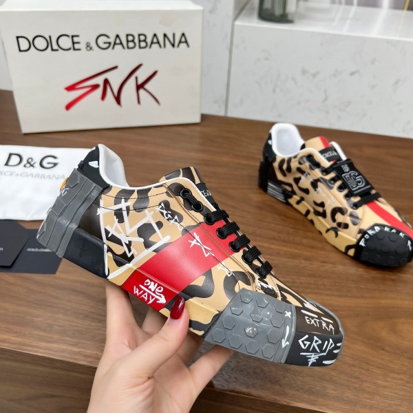 DOLCE & GABBANA CALFSKIN LOGO 