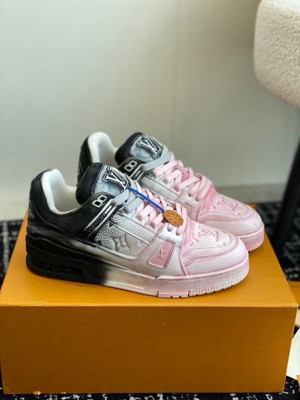 Louis vuitton Trainer  sneaker 