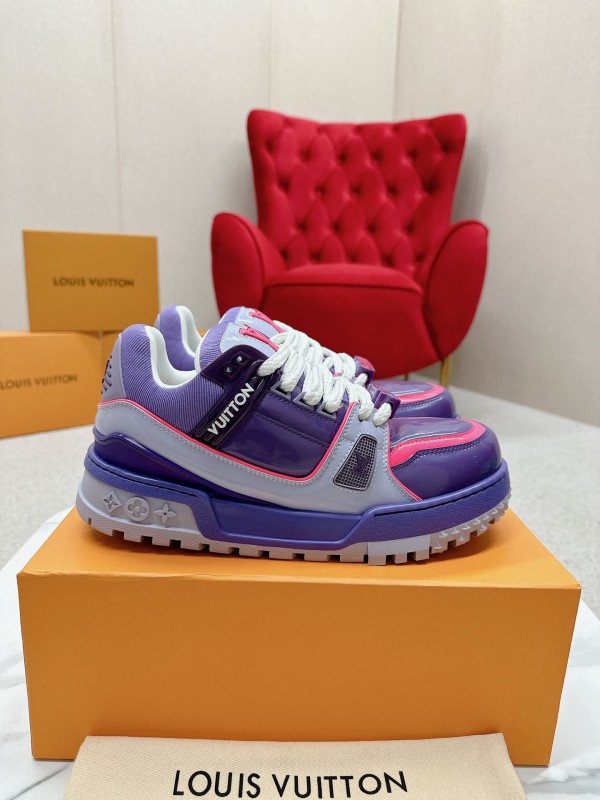 LV Trainer Maxi Sneaker 