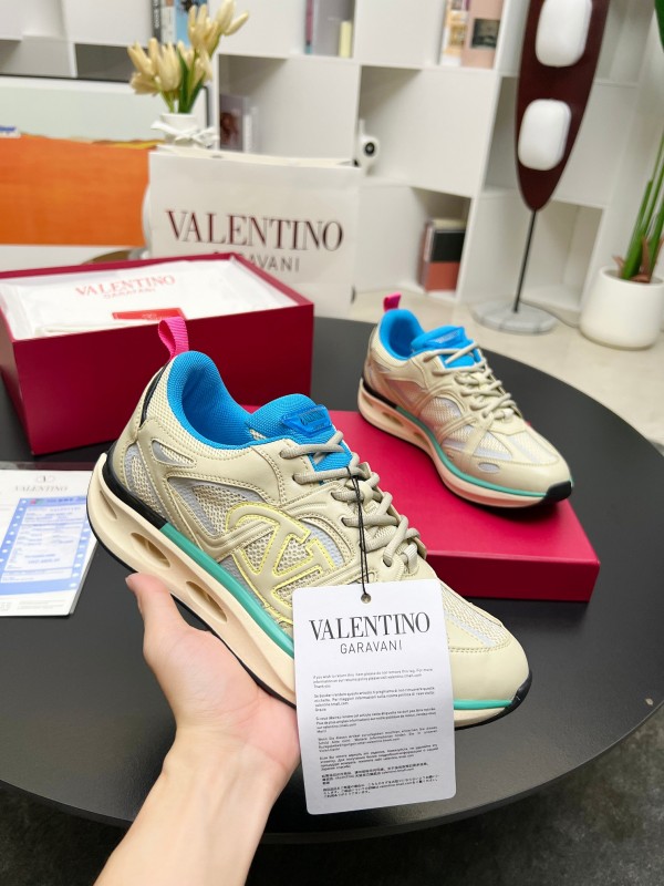 Valentino Easy Jog Sneaker 