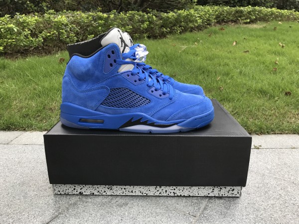 Jordan 5 Retro 'Blue Suede'