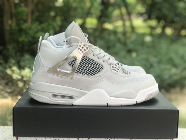  Air Jordan 4 WMNS “Frozen Moments”