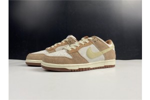 Nike Dunk Low Medium Curry