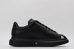 Alexander McQueen Toe Cap Oversized Sneaker Black