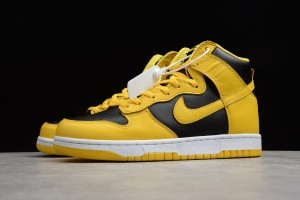 Nike Dunk High Varsity Maize 