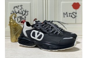 Valentino Low Top Sneaker 