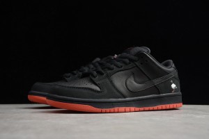 Nike SB Dunk Low "Black Pigeon" 