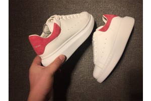 Alexander McQueen Oversized Sneaker MCQ-8027