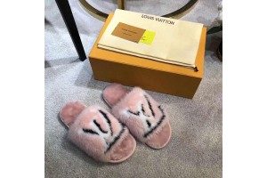 LV Slippers Pink