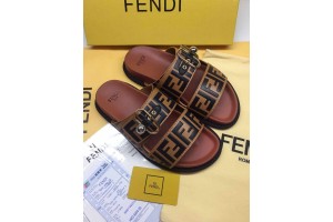 FENDI SLIDES