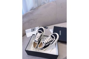 Chanel Sneakers New