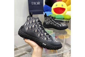 Dior Oblique Sneaker X B28
