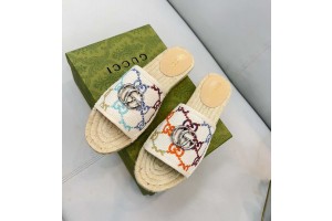 Gucci color GG raffia slippers