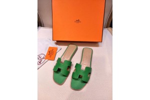 Hermes slippers green