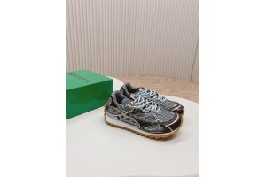 Bottega Veneta BV23 Orbit