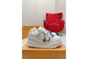 LV Trainer Maxi Sneaker 