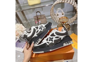 Louis Vuitton Skate Trainer Black Flowers Monogram 