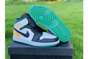  Jordan 1 Mid SE Oakland