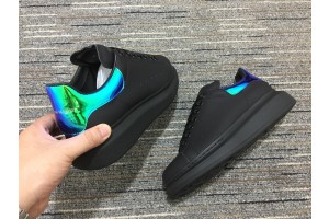 Alexander McQueen Oversized Sneaker MCQ-8200