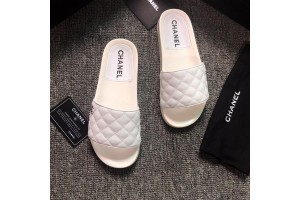 Chanel Women Slide Sandals White (CHS-078)