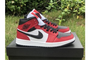 Jordan 1 Mid Chicago Toe