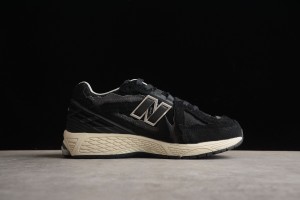 New Balance 1906D Protection Pack Black