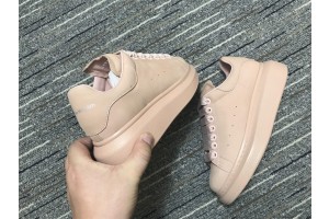 Alexander McQueen Oversized Sneaker MCQ-8117