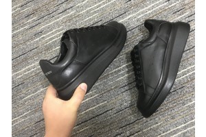 Alexander McQueen Oversized Sneaker 