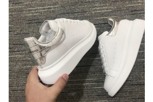 Alexander McQueen Oversized Sneaker MCQ-8183