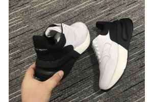 Alexander McQueen Oversized Sneaker MCQ-8065