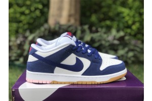  Nike SB Dunk Low “Los Angeles Dodgers”