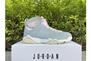 Jordan 7 Retro Neutral Grey