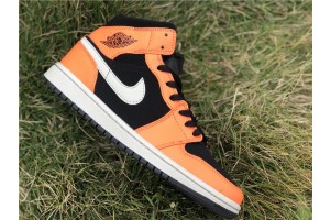 Jordan 1 Mid Black Cone