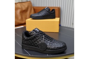 Louis Vuitton Rivoli Sneaker
