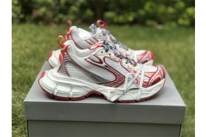 Balenciaga 3XL Sneaker in white and red mesh and polyurethane