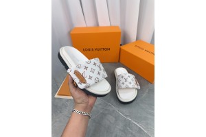 Louis vuitton Monogram sandals