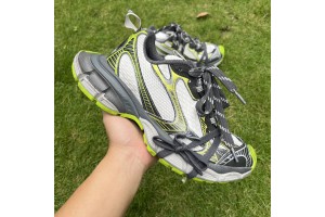 BALENCIAGA 3XL Sneakers