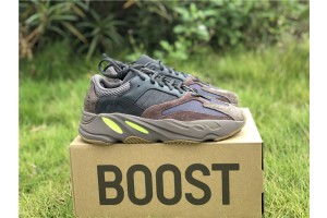 Adidas Yeezy Boost 700 Mauve EE9614