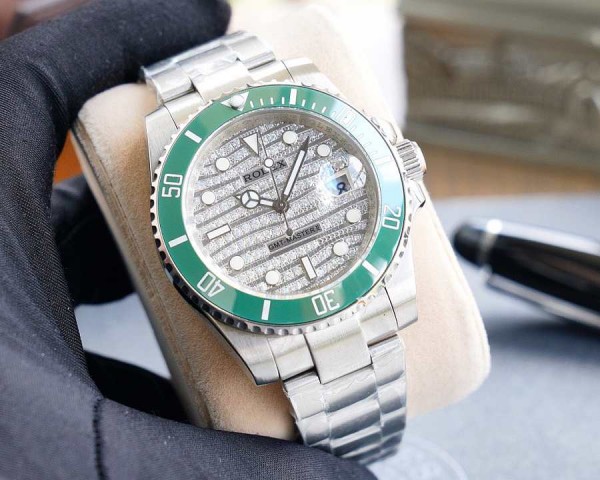 Rolex 40mm silver - green