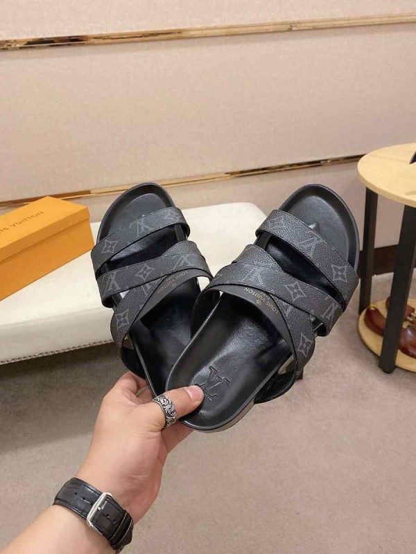 LV slippers for men 001
