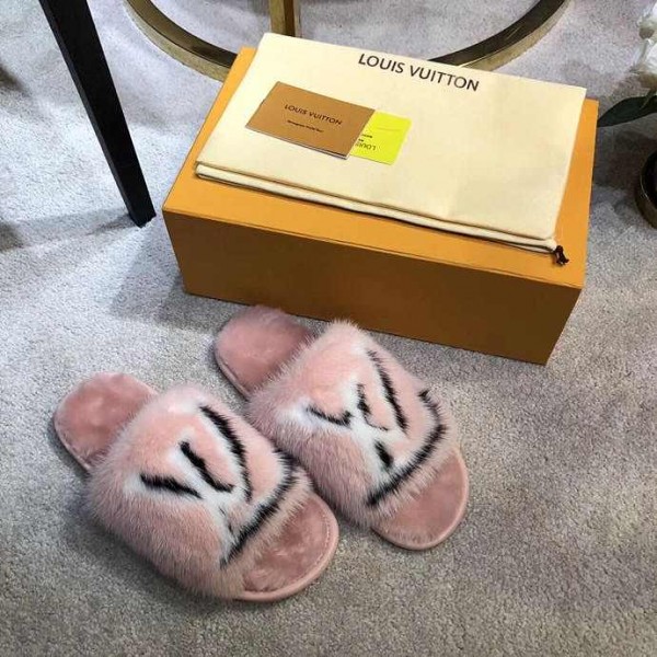 LV Slippers Pink