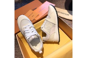 Louis Vuitton Sneakers White