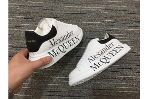 Alexander McQueen Oversized Sneaker MCQ-8177