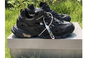 Balenciaga Track.2 Black Sneaker