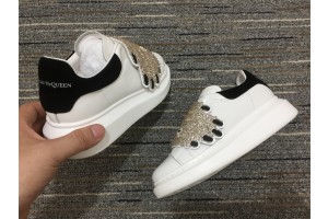 Alexander McQueen Oversized Sneaker MCQ-8182