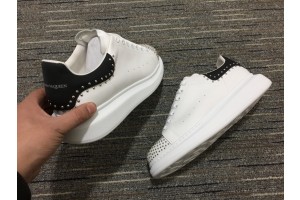 Alexander McQueen Oversized Sneaker MCQ-8224